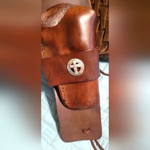 Pistol holster.Handmade and hand sown.Nade from Montana leather.
